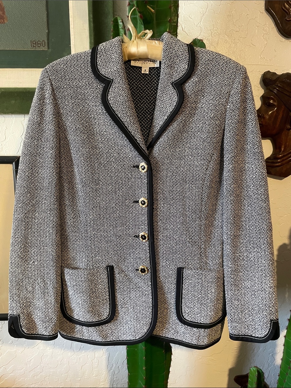 Spring 2007 St. John Collection Blazer Size 8